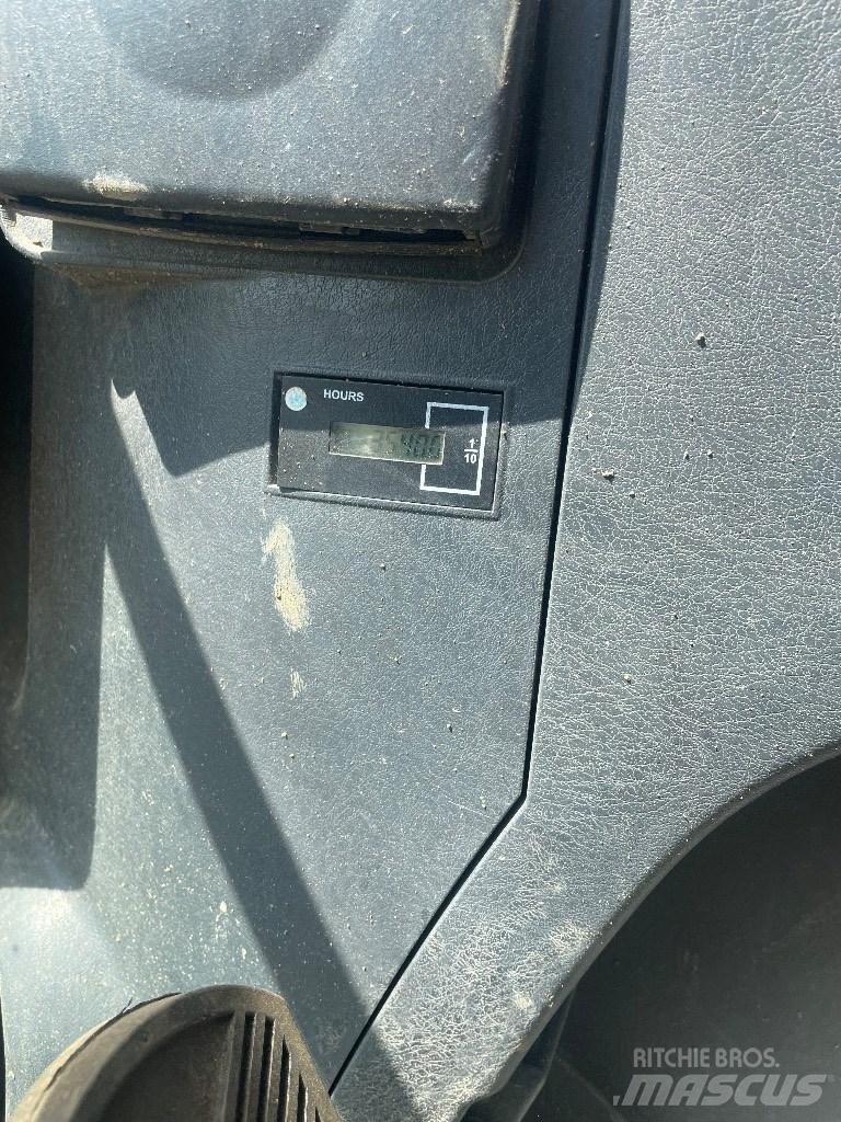 Hyundai 55w9a Gravemaskiner på hjul