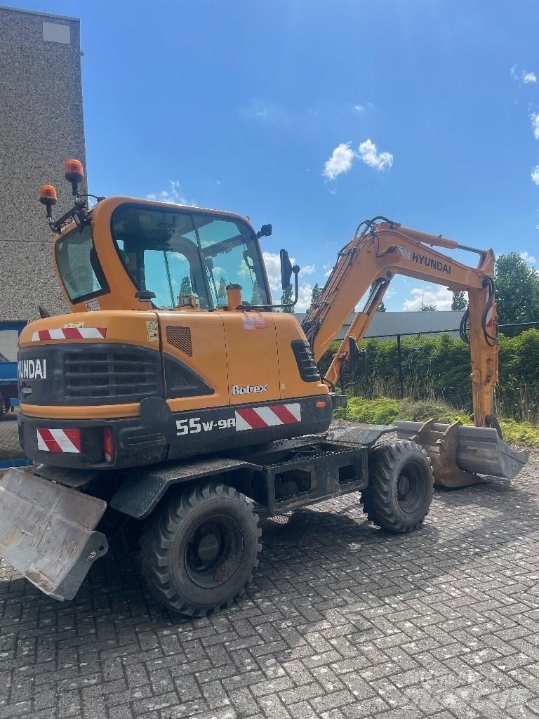 Hyundai 55w9a Gravemaskiner på hjul