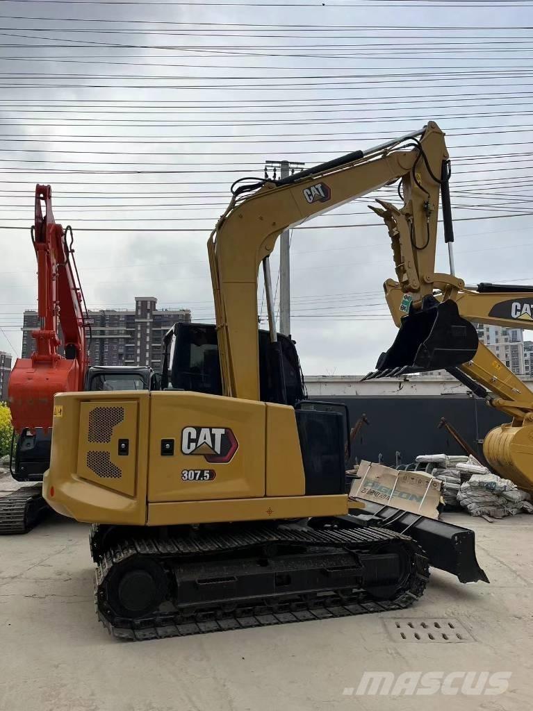 CAT 307 Gravemaskiner på larvebånd