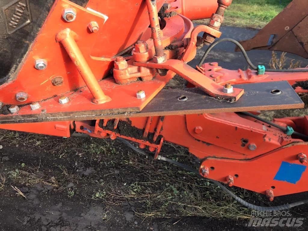 Kuhn Challenger Vendeplove