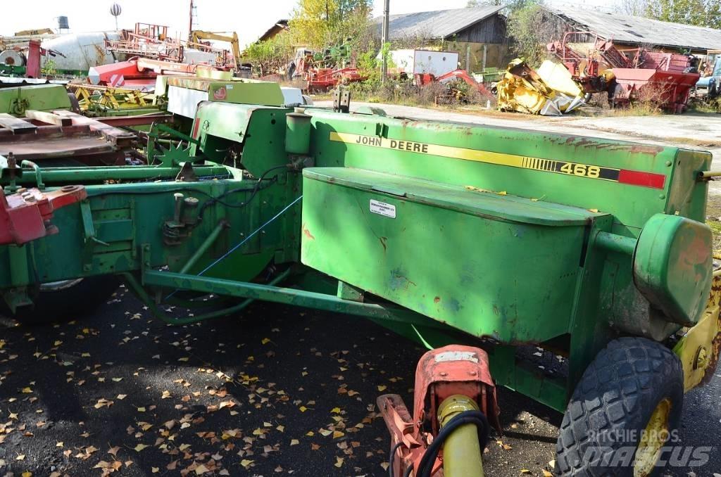 John Deere 468 Pressere til firkantede baller