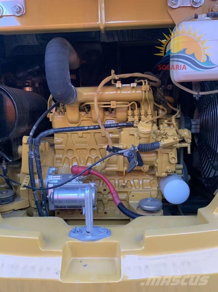 CAT 305.5 E2 Gravemaskiner på larvebånd