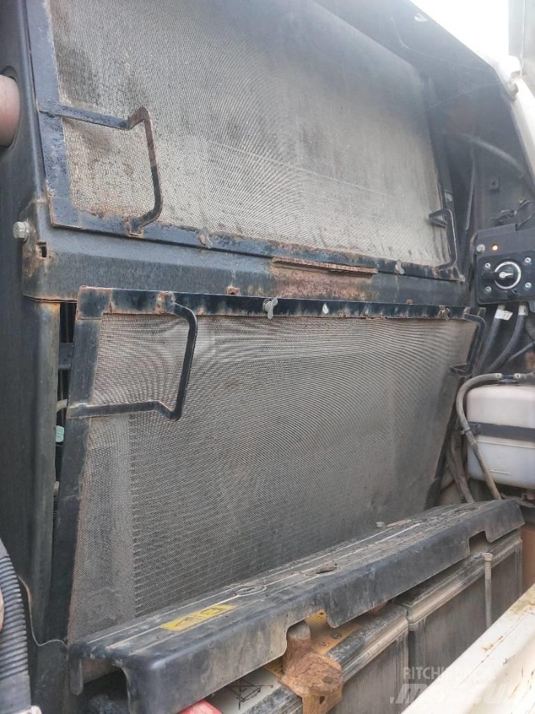 CASE CX 210 D Gravemaskiner på larvebånd