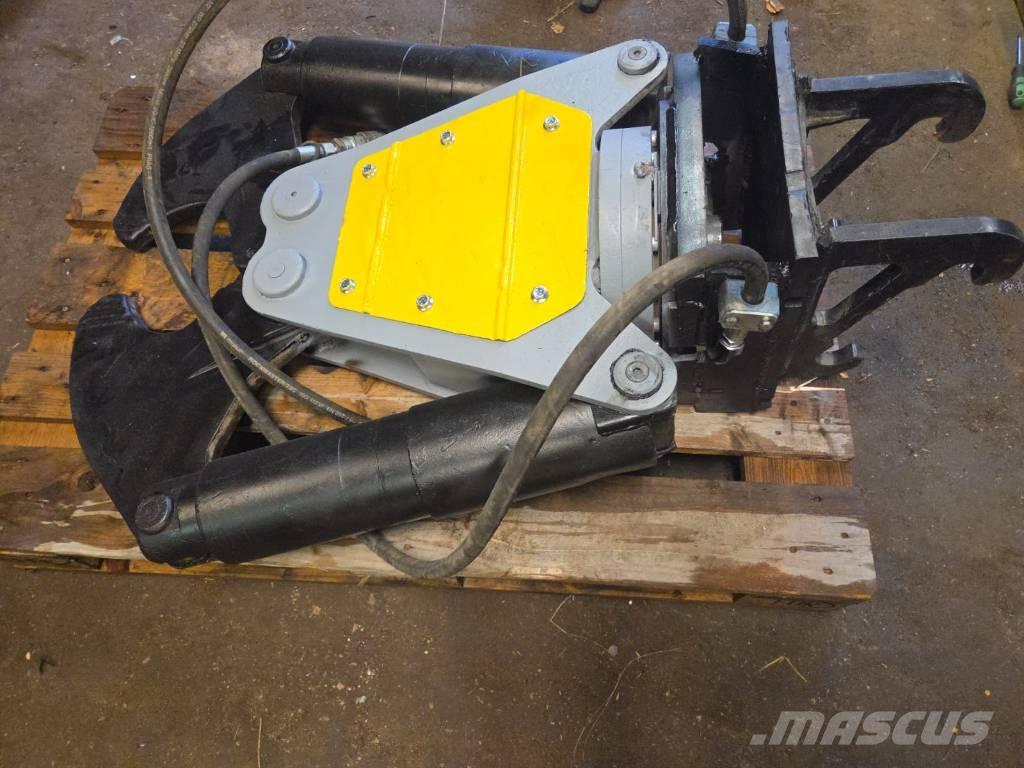 Brokk CC400 Sakse