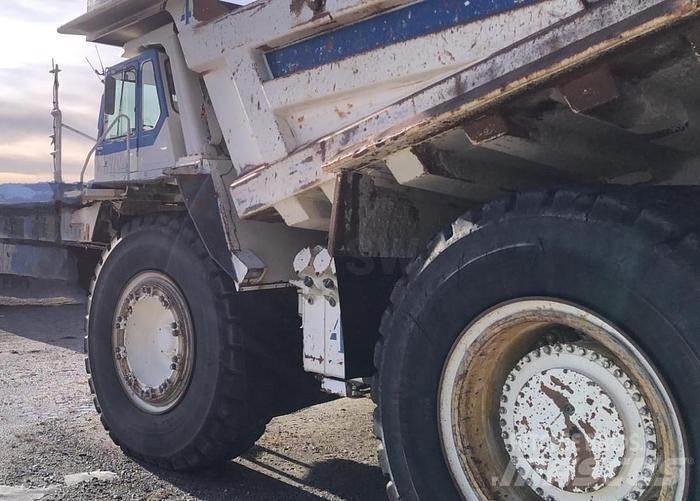 Komatsu HD985 - Dumpere