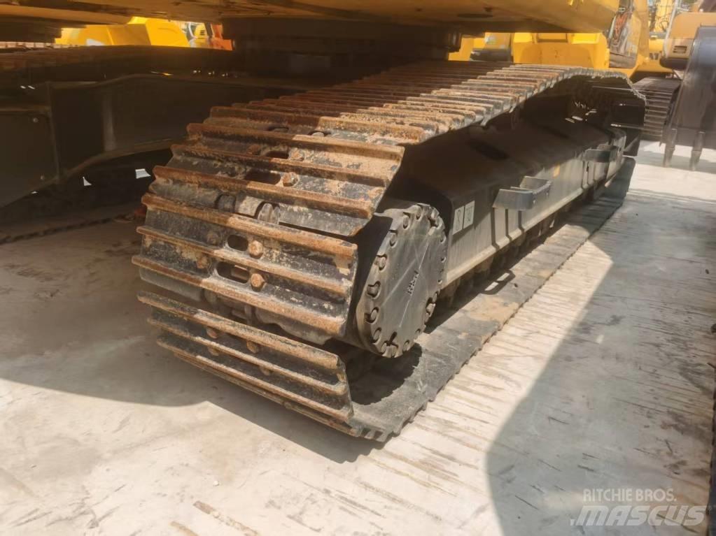 Komatsu PC 200-8 Gravemaskiner på larvebånd