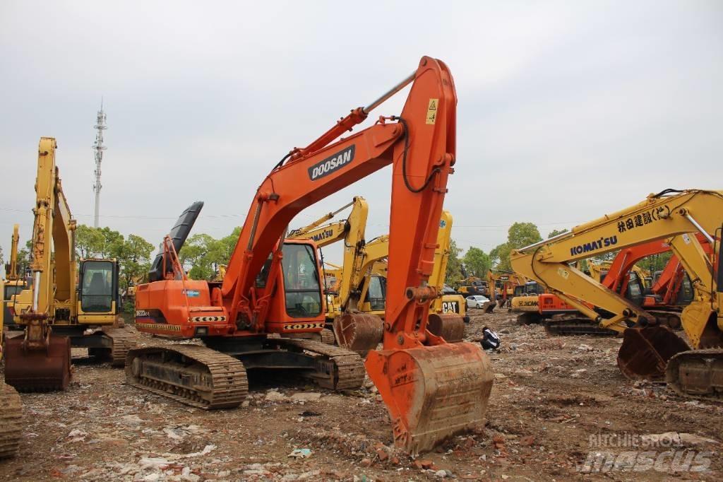 Doosan 220 LC-7 Gravemaskiner på larvebånd