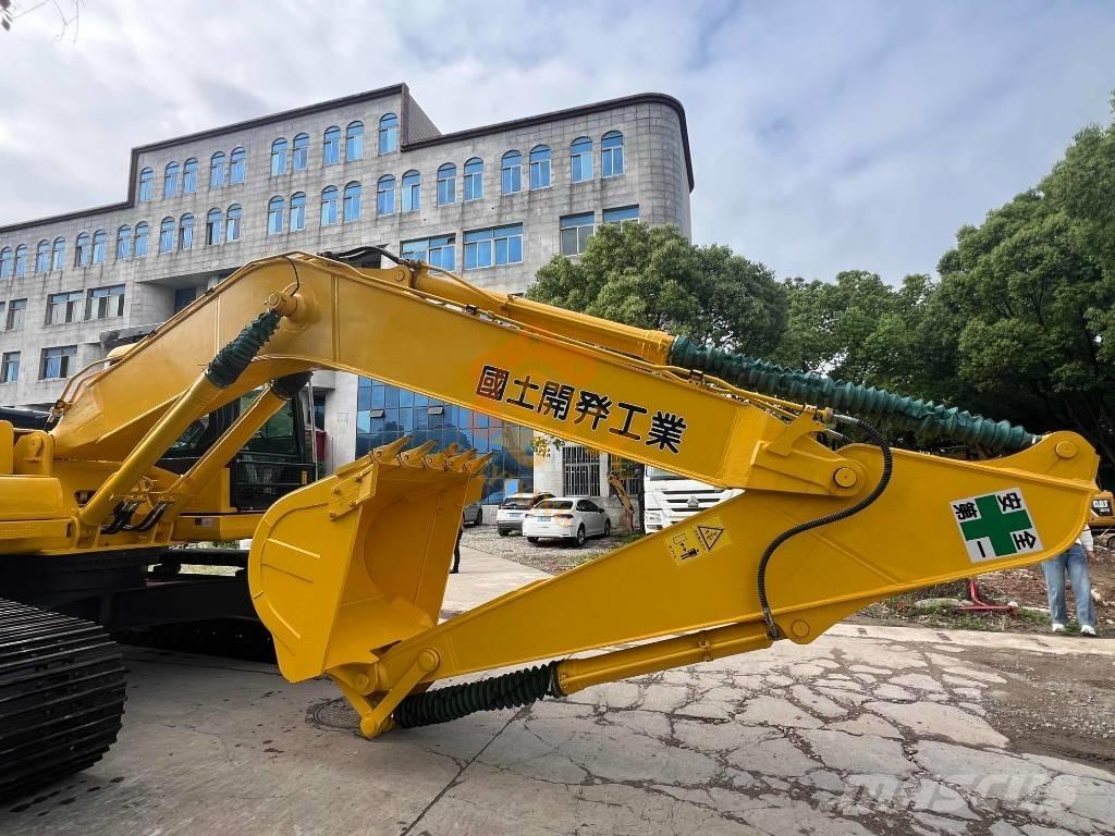 Komatsu PC 220-7 Gravemaskiner på larvebånd