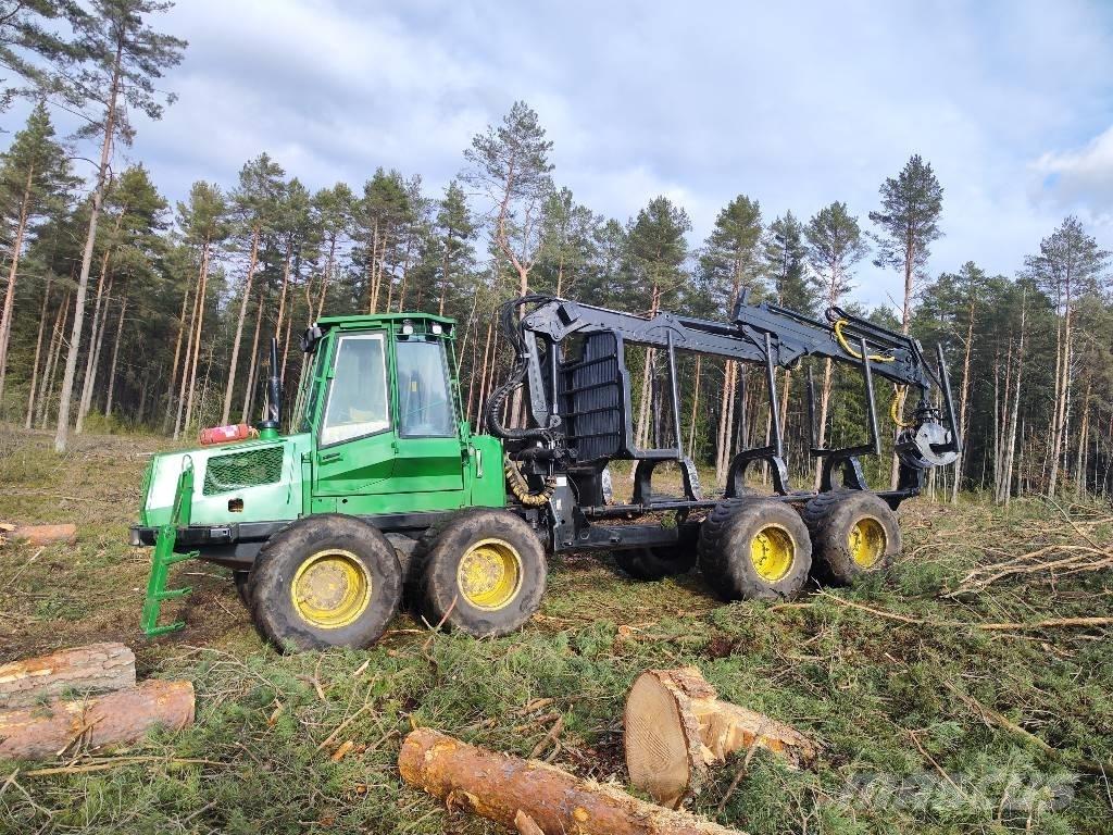 John Deere 1110 D Udkørselsmaskiner