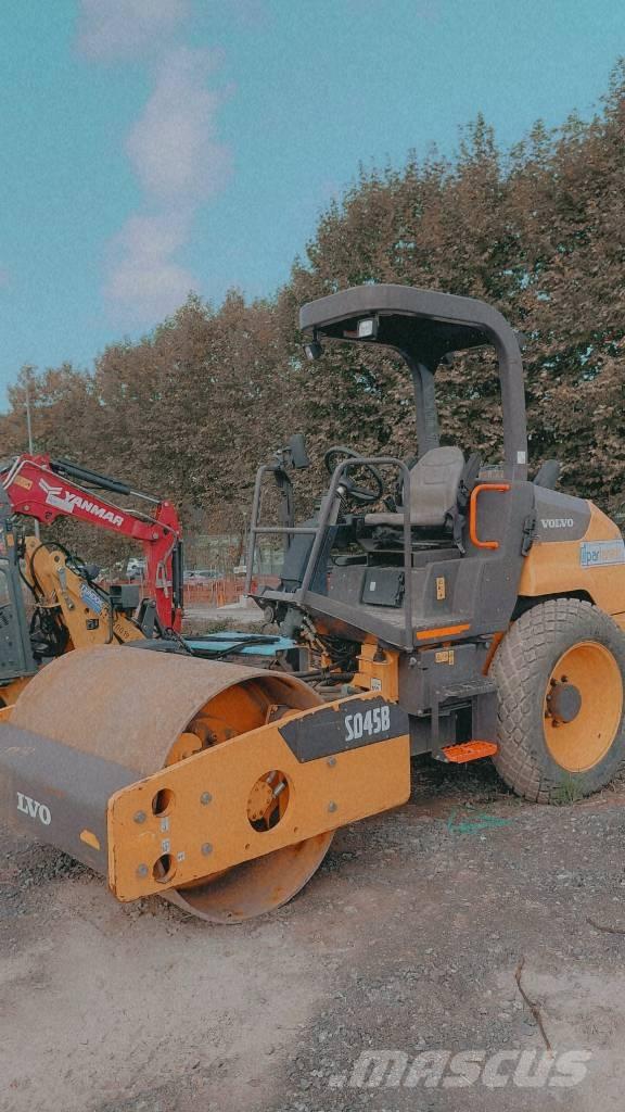 Volvo SD 45 B Enkelt tromle