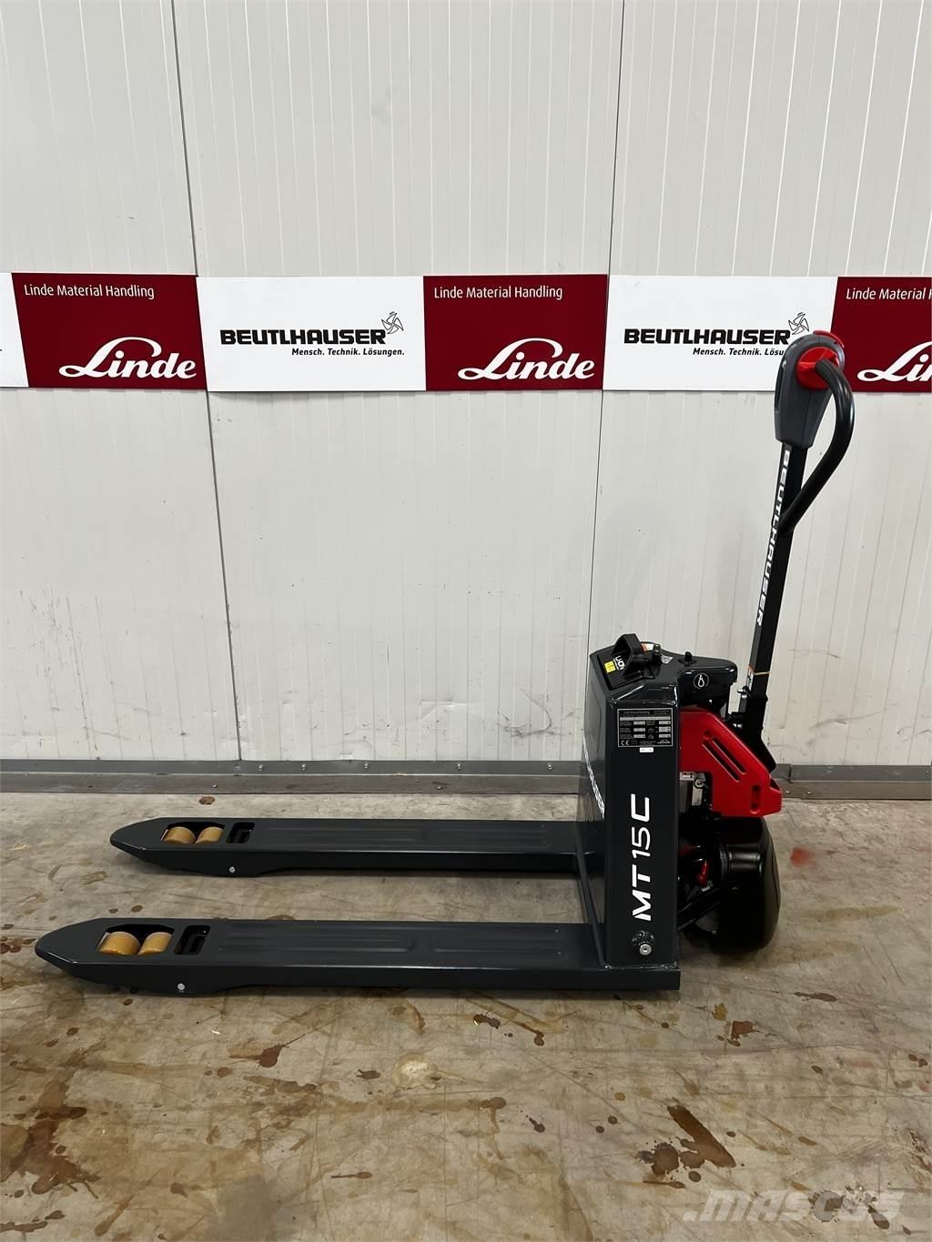 Linde MT15C Gaffelstabler med gående fører