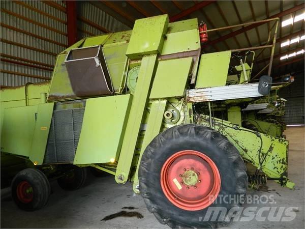 CLAAS Mercator 70 Mejetærskere