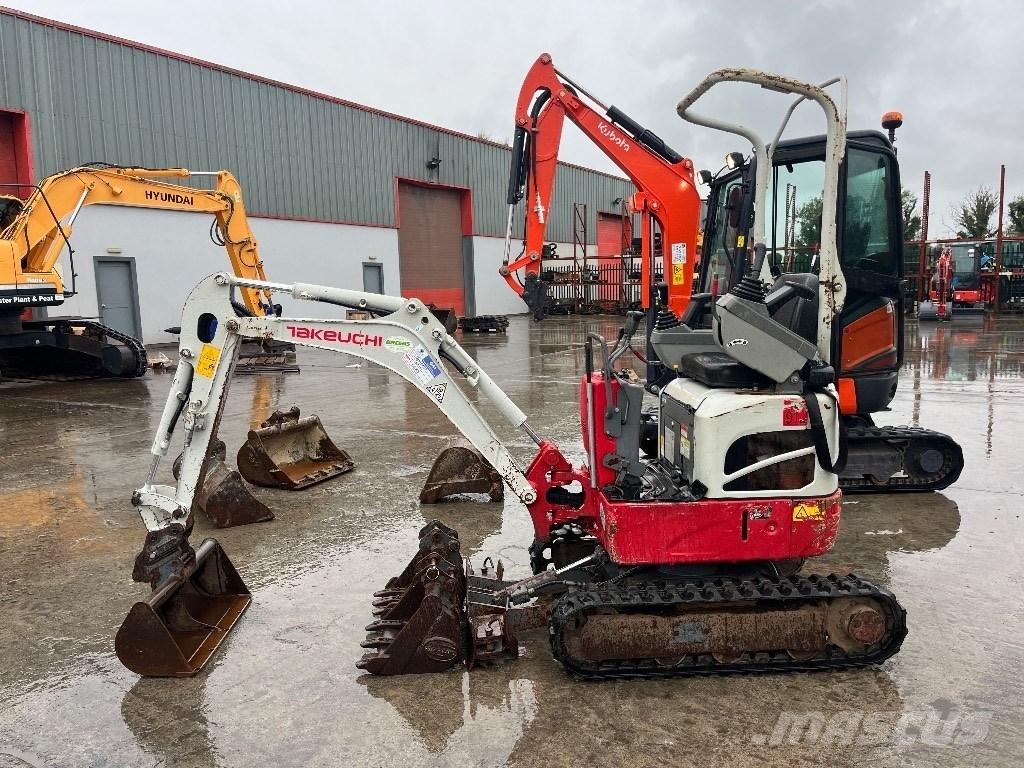 Takeuchi TB 210 R Minigravemaskiner