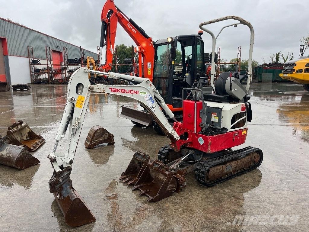 Takeuchi TB 210 R Minigravemaskiner