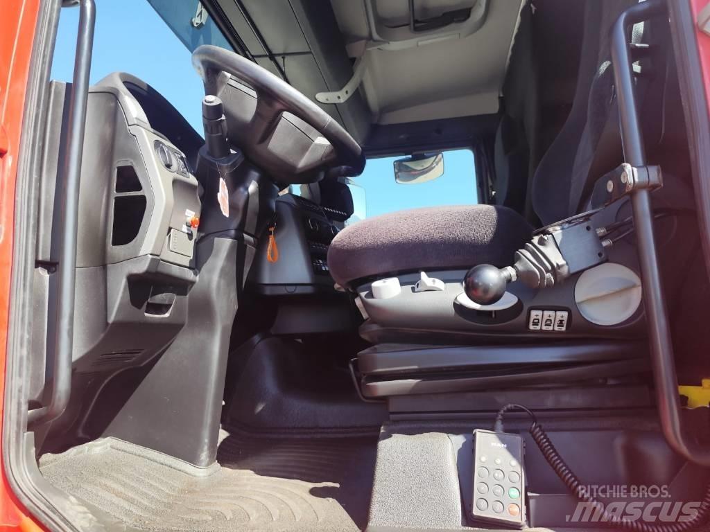 MAN TGS 35.480 Autotransportere / Knæklad