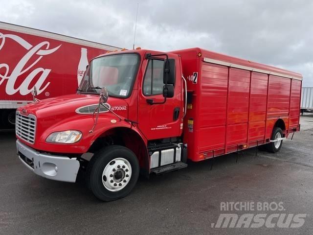 Freightliner M2 106 Lastbiler til transport af drikkevarer