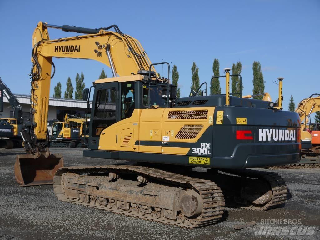 Hyundai HX 300 L Gravemaskiner på larvebånd