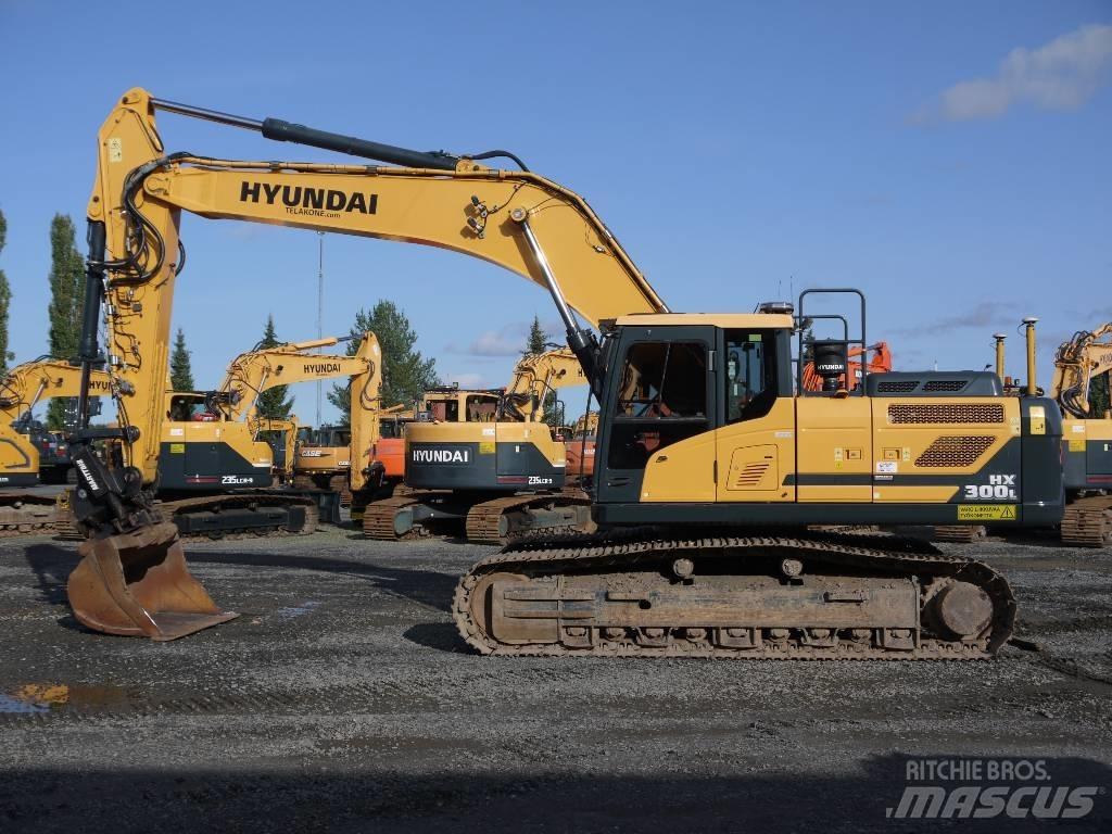 Hyundai HX 300 L Gravemaskiner på larvebånd