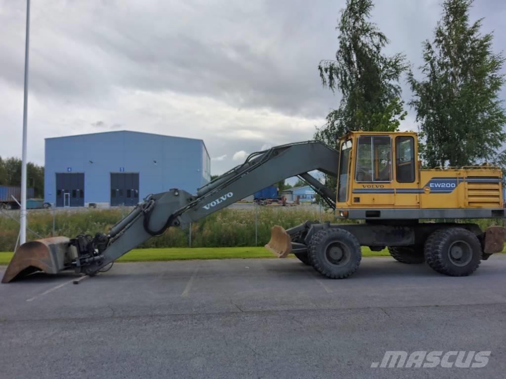 Volvo EW 200 Gravemaskiner på hjul