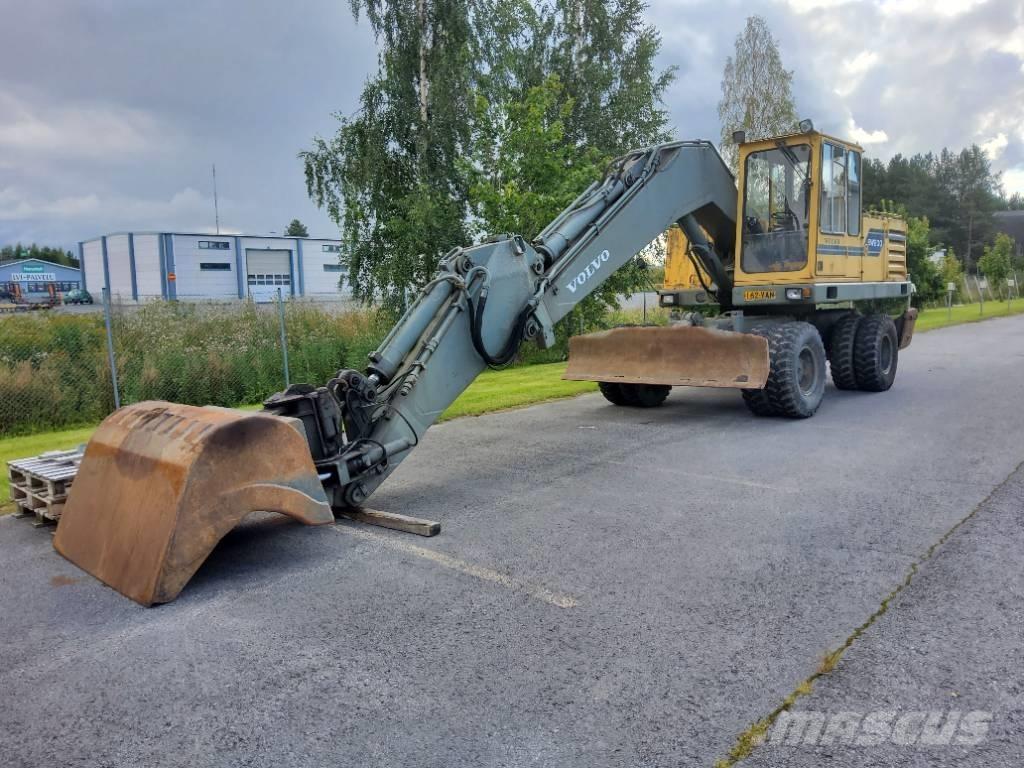 Volvo EW 200 Gravemaskiner på hjul