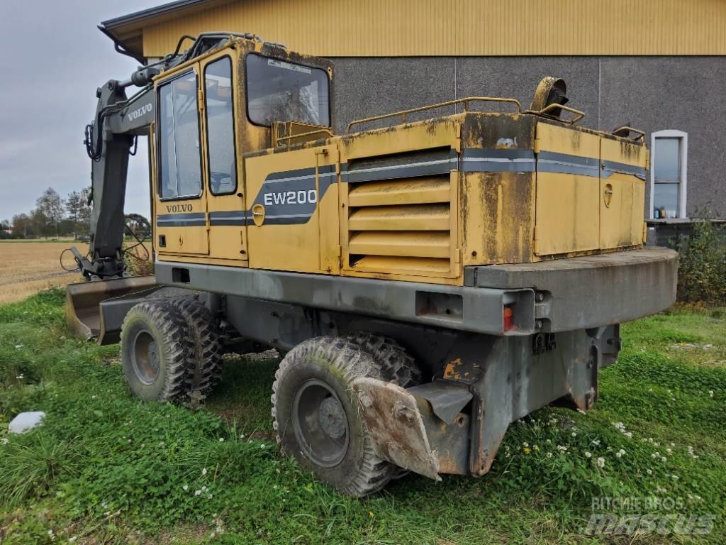 Volvo EW 200 Gravemaskiner på hjul