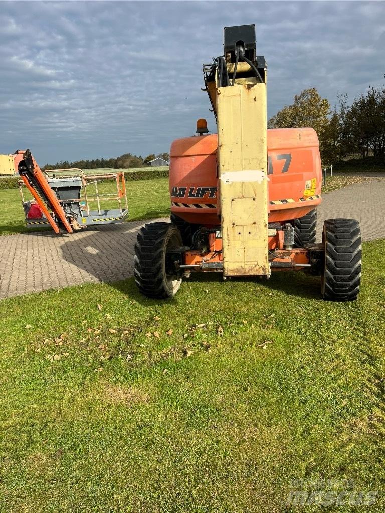 JLG 600 AJ Bomlifte med knækarm