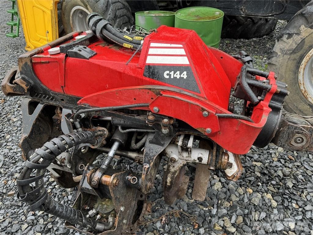 Komatsu C 144 Afgreningsmaskine