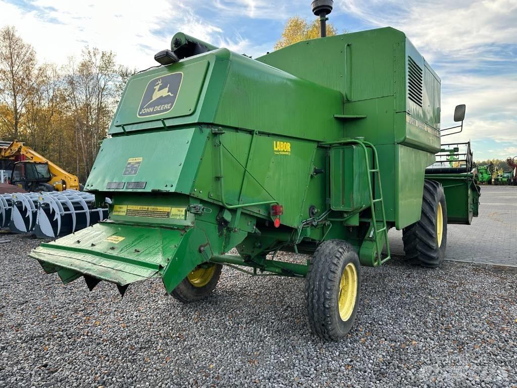 John Deere 1042 Mejetærskere