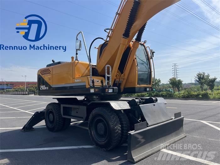 Hyundai R210W-9 Gravemaskiner på hjul