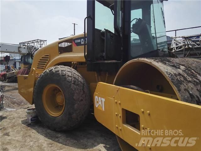 CAT CS 56 B Enkelt tromle