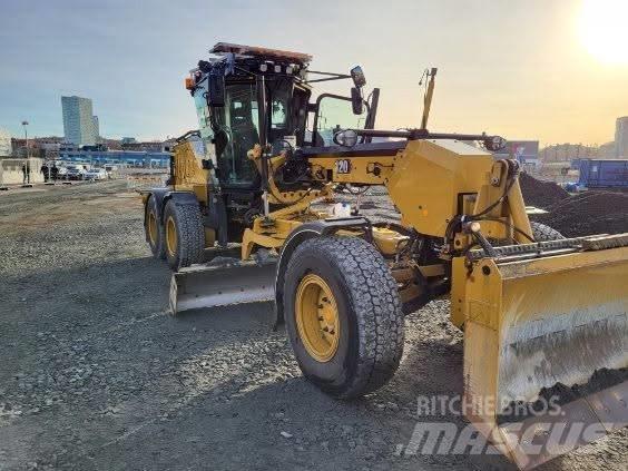 CAT 120 ADW Vejhøvle / Gradere