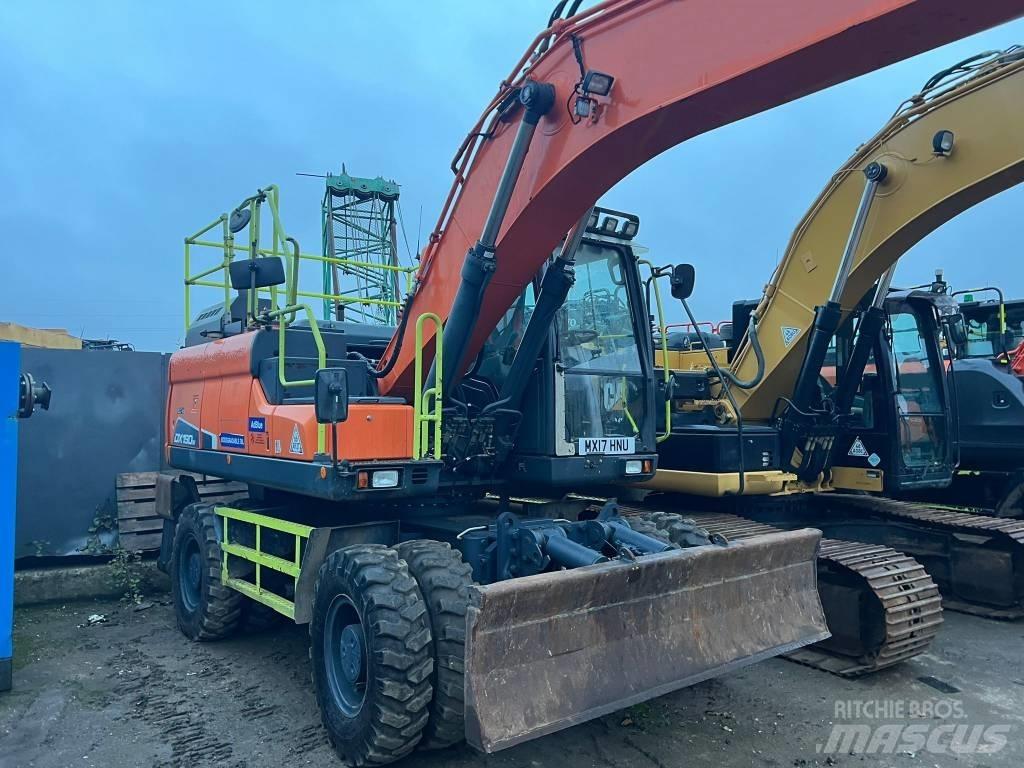 Doosan DX 190 W-3 Gravemaskiner på hjul