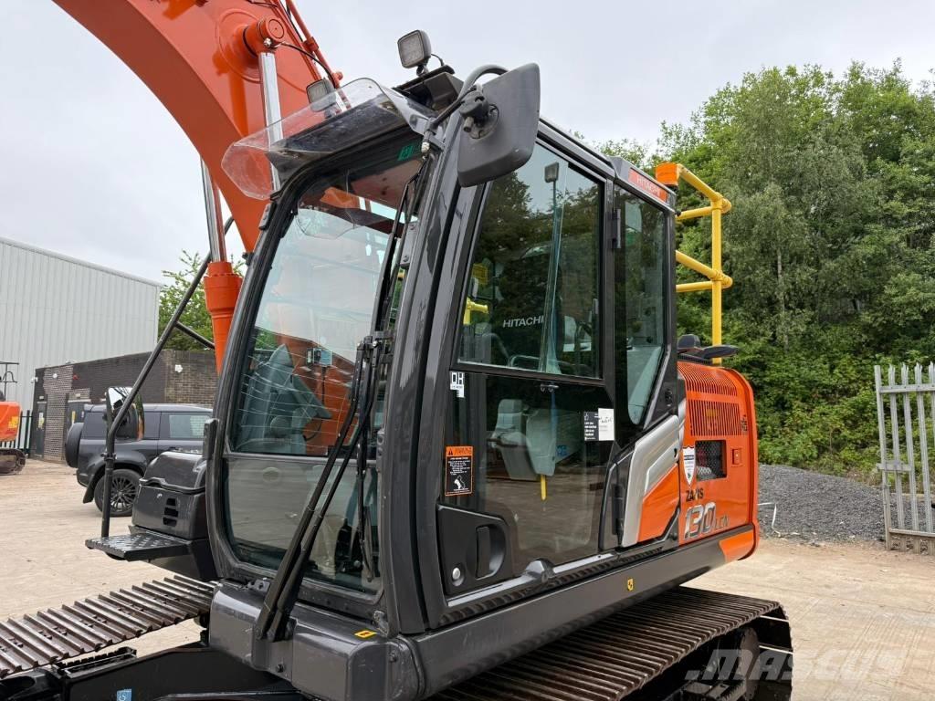 Hitachi ZX130-7 Gravemaskiner på larvebånd