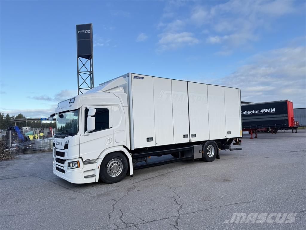 Scania P320 4X2 Fast kasse