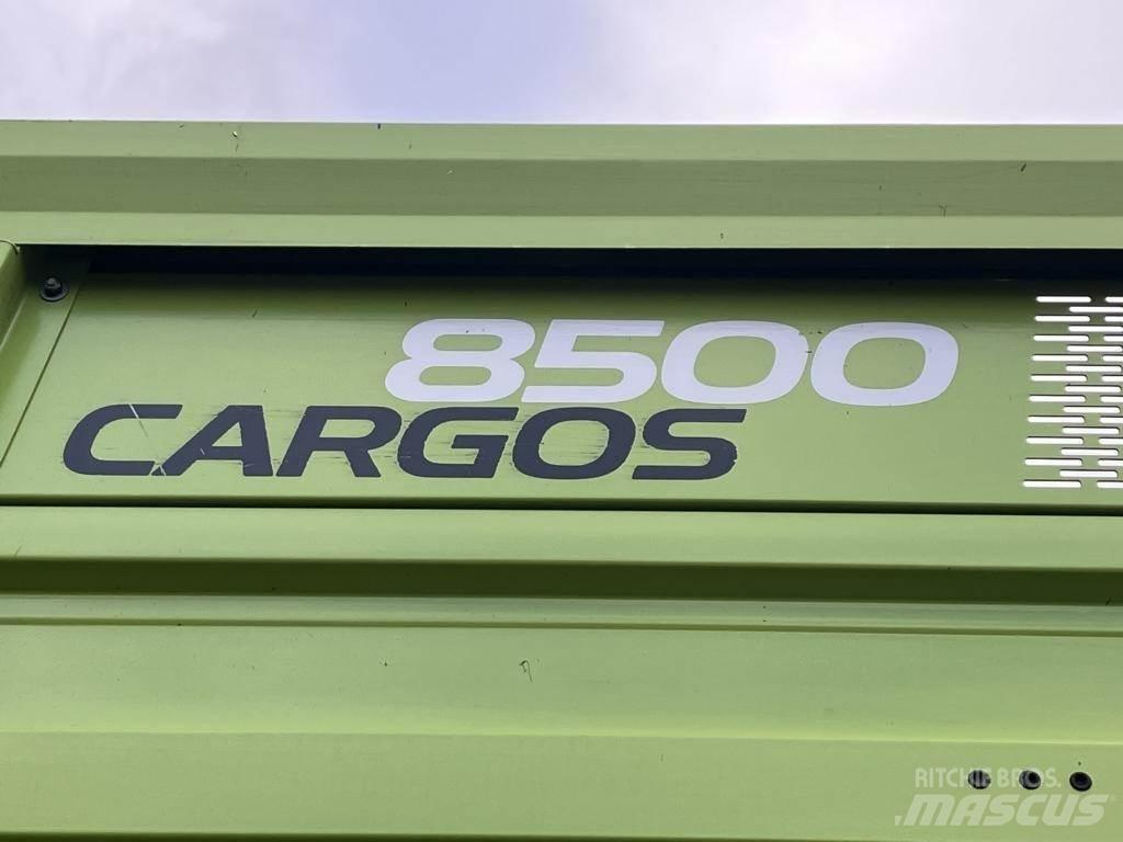CLAAS CARGOS 8500 Selvlæssende vogne