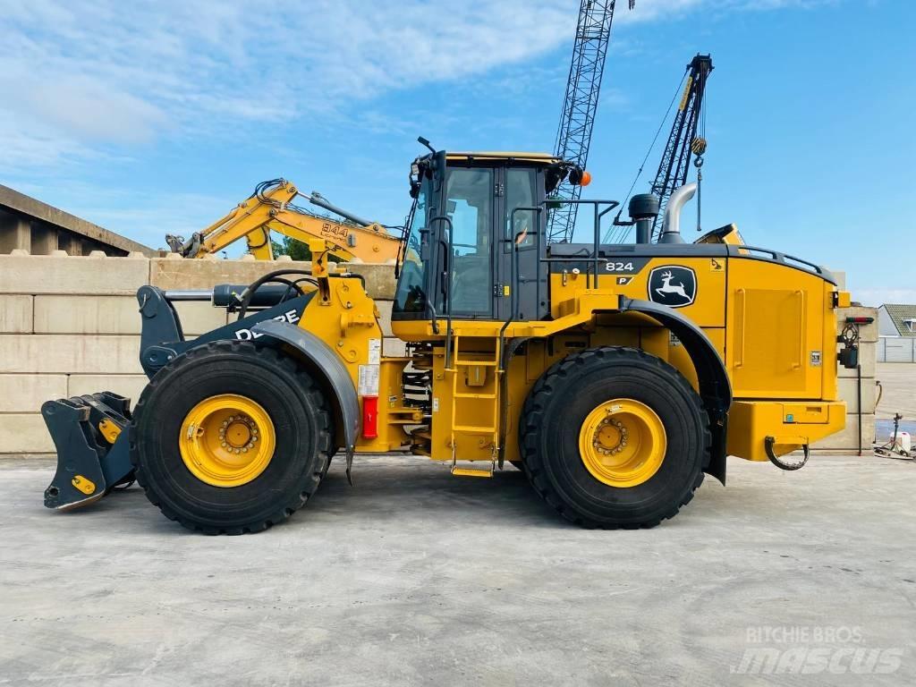 John Deere 824p Læssemaskiner på hjul