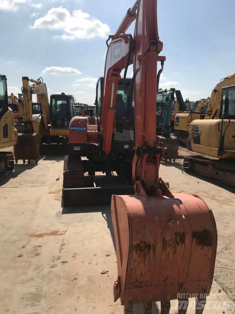 Doosan dx60 Gravemaskiner på larvebånd