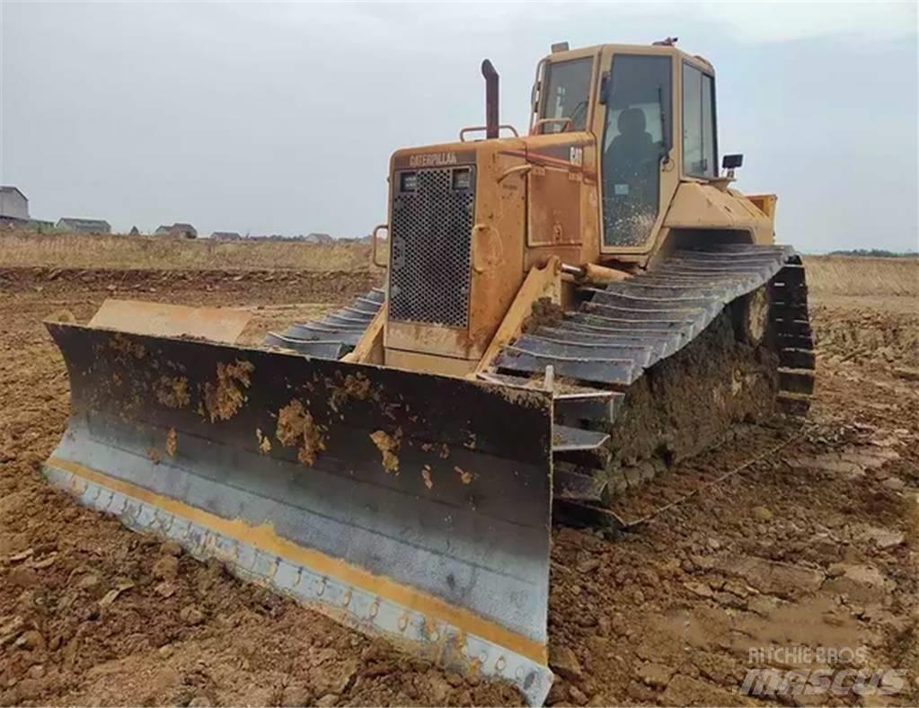 CAT D 6 N Bulldozer på larvebånd