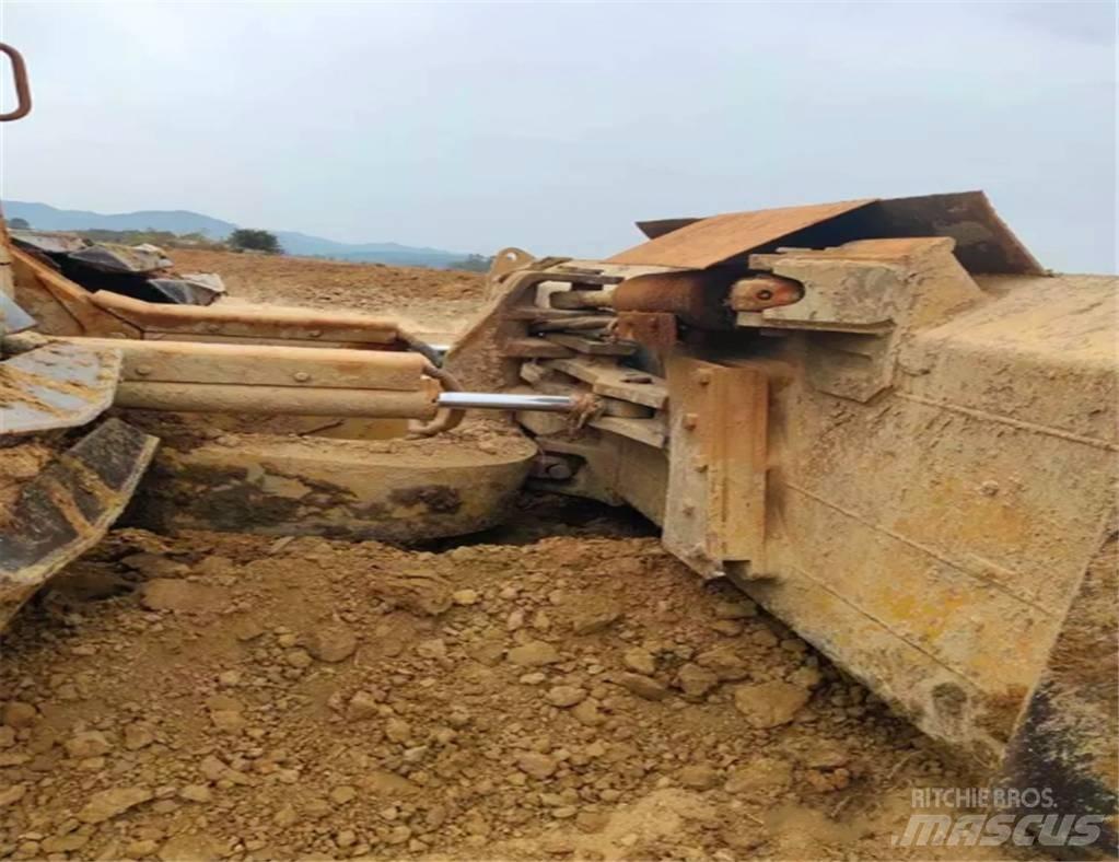 CAT D 6 N Bulldozer på larvebånd