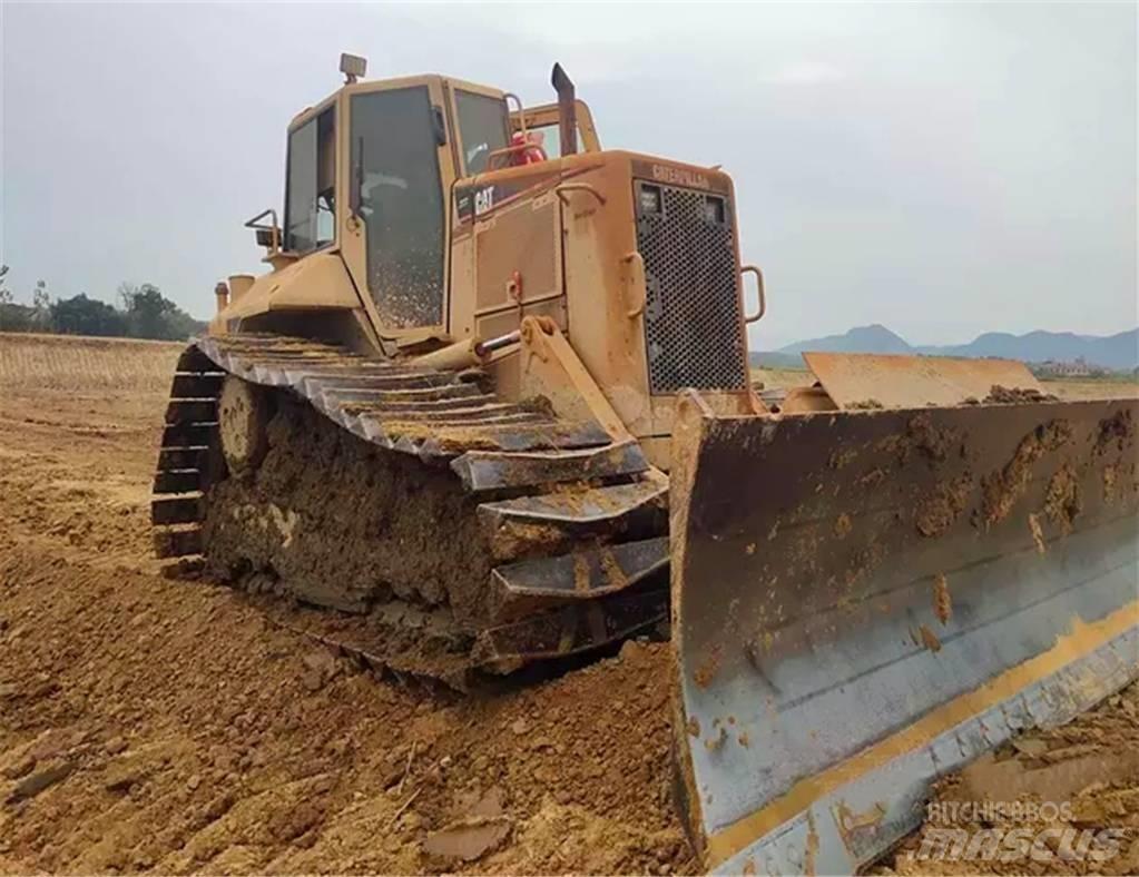 CAT D 6 N Bulldozer på larvebånd