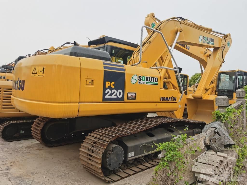 Komatsu PC 220-7 Gravemaskiner på larvebånd