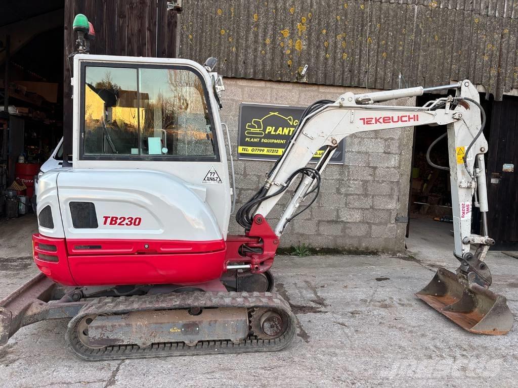 Takeuchi TB 230 Minigravemaskiner