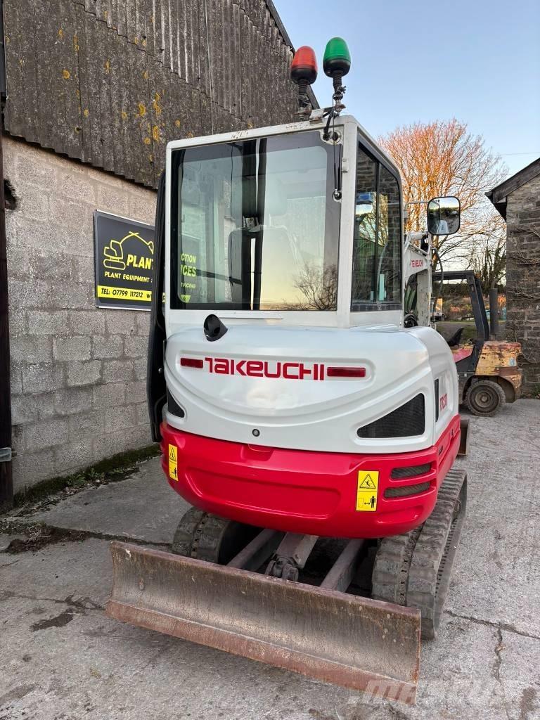 Takeuchi TB 230 Minigravemaskiner