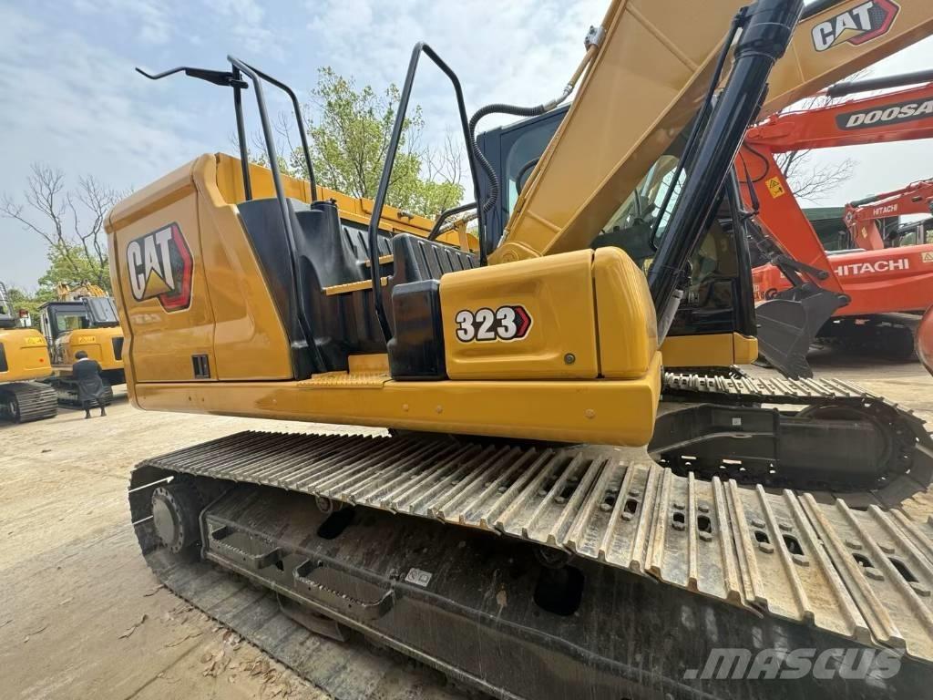 CAT 323 GC Gravemaskiner på larvebånd