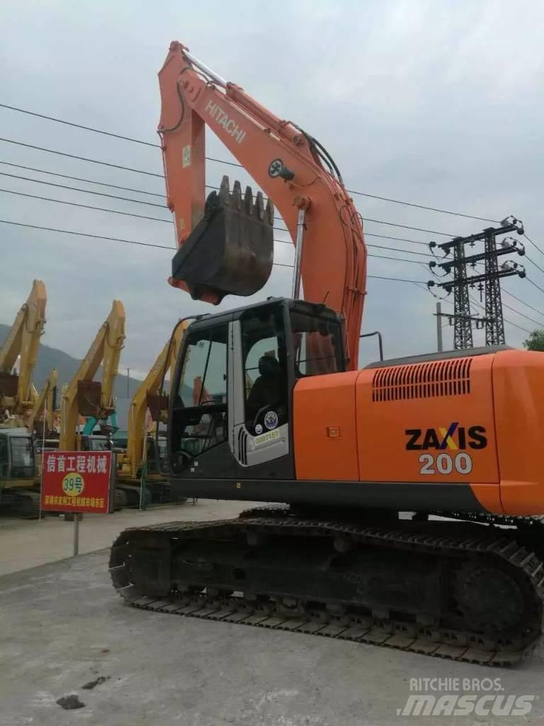 Hitachi ZX 200 Gravemaskiner på larvebånd