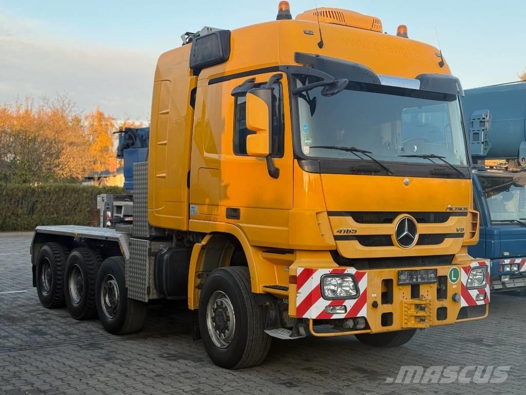 Mercedes-Benz 4165 Trækkere