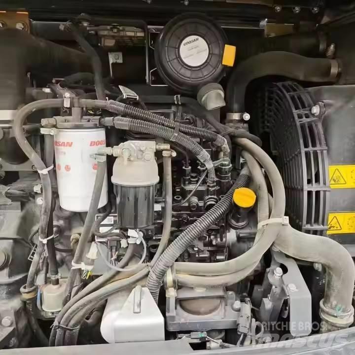 Doosan DX60W Gravemaskiner på hjul