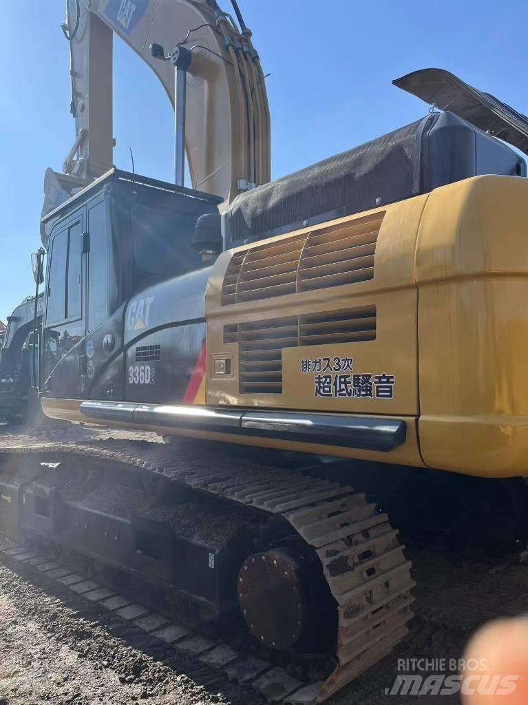 CAT 336D2 Gravemaskiner på larvebånd