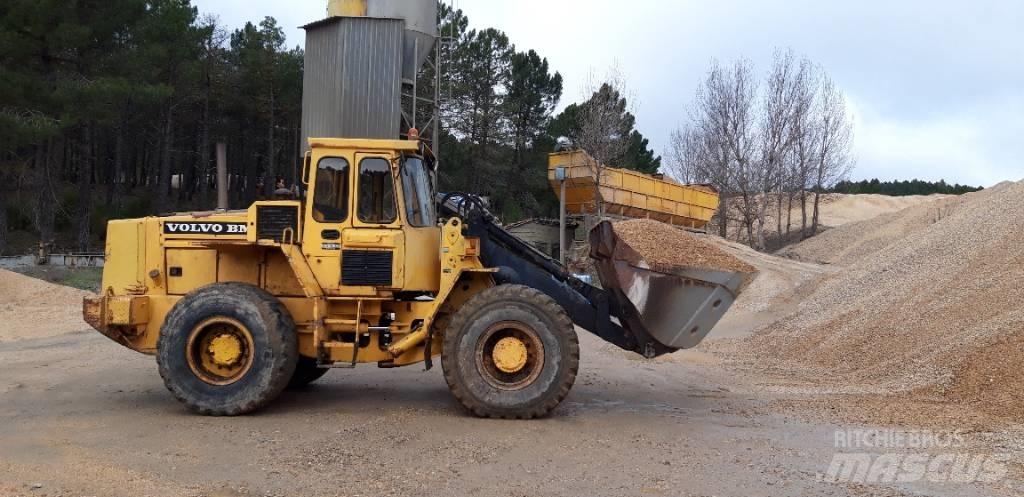  Cargadora volvo L90 Minilæsser - knækstyret