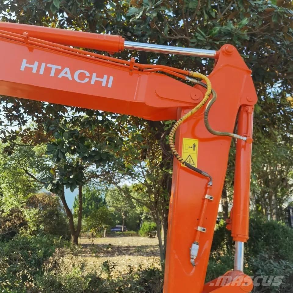 Hitachi ZX70 Midi-gravemaskiner 7t - 12t